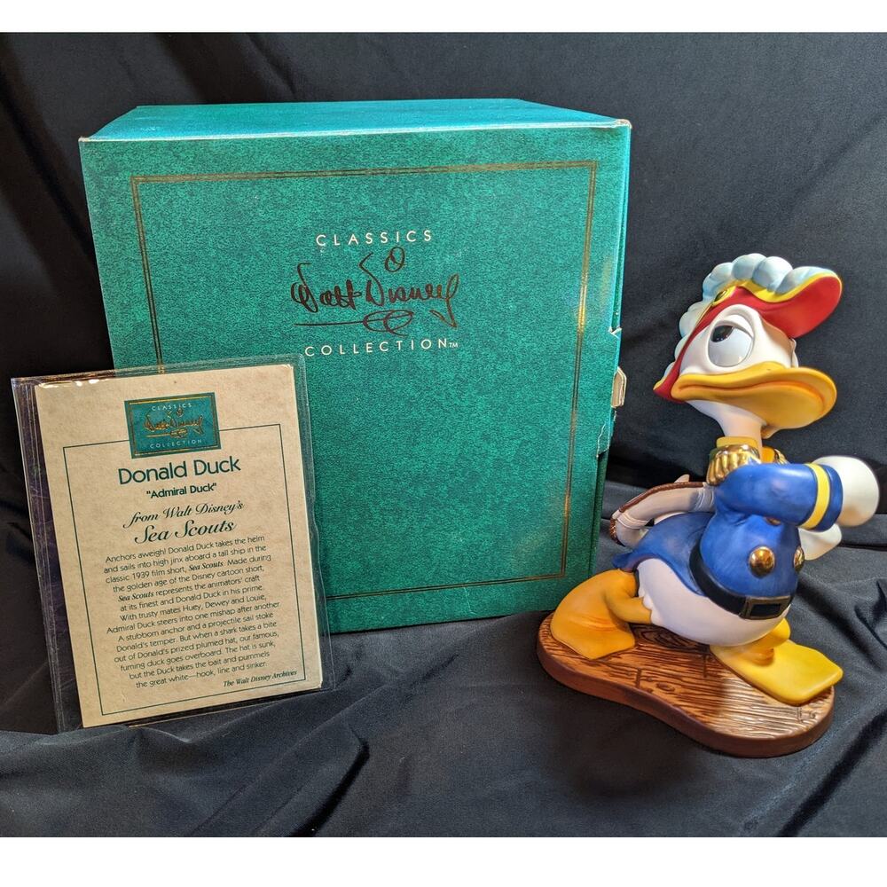DISNEY WDCC Opening Title Lady and the Tramp Scroll 1996 Porcelain Figurine